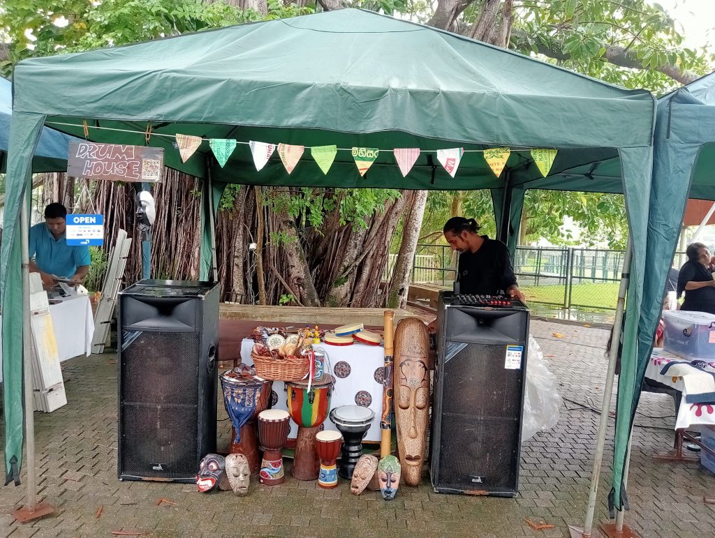 Good market open on a Saturday morning, selling home made food. Not really street food, more like good quality, expensive western influenced chow. Very tasty.